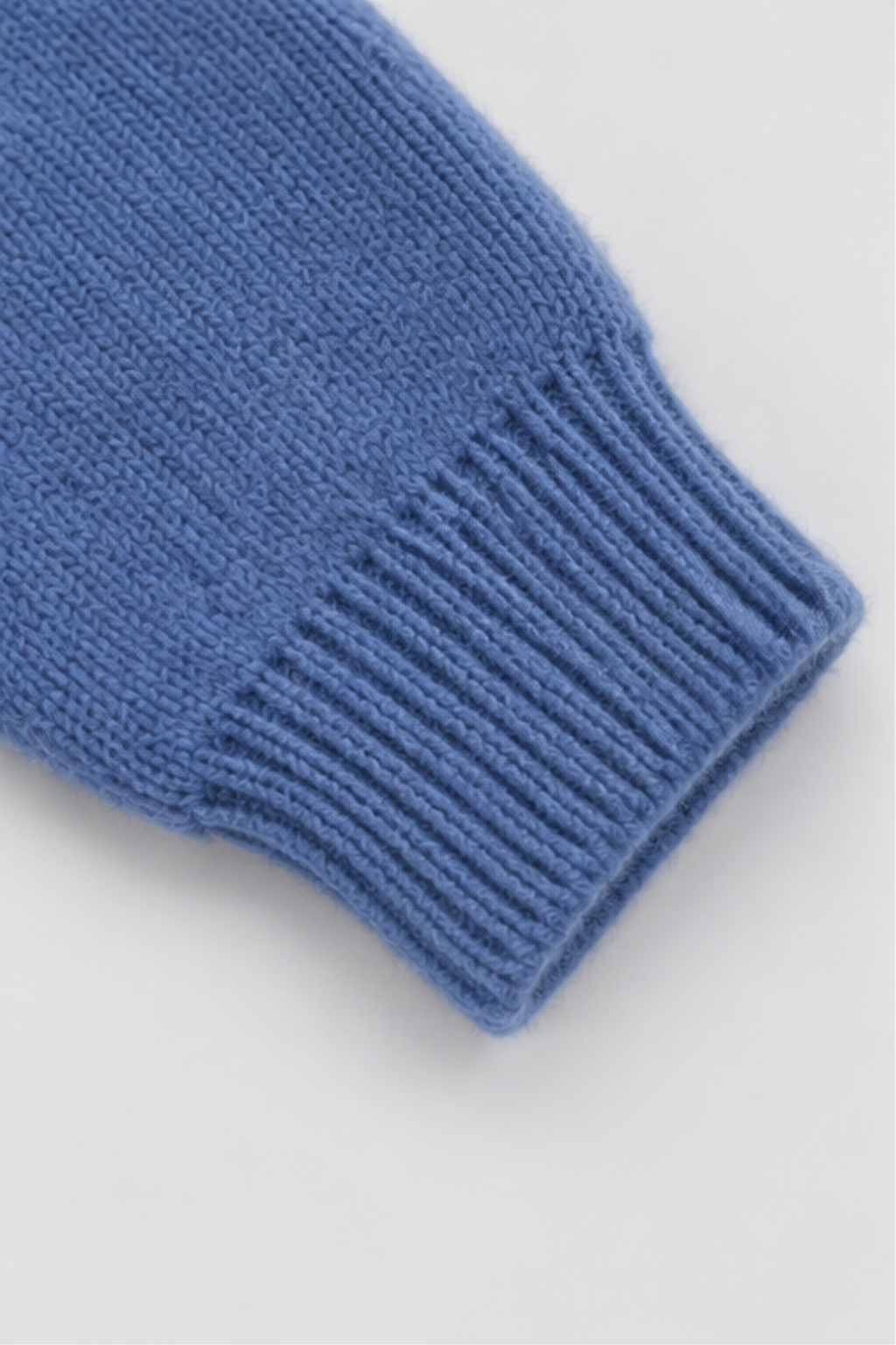 Royal Blue & Cream Baby Bear Colorblock Wool Sweater - FB-4348